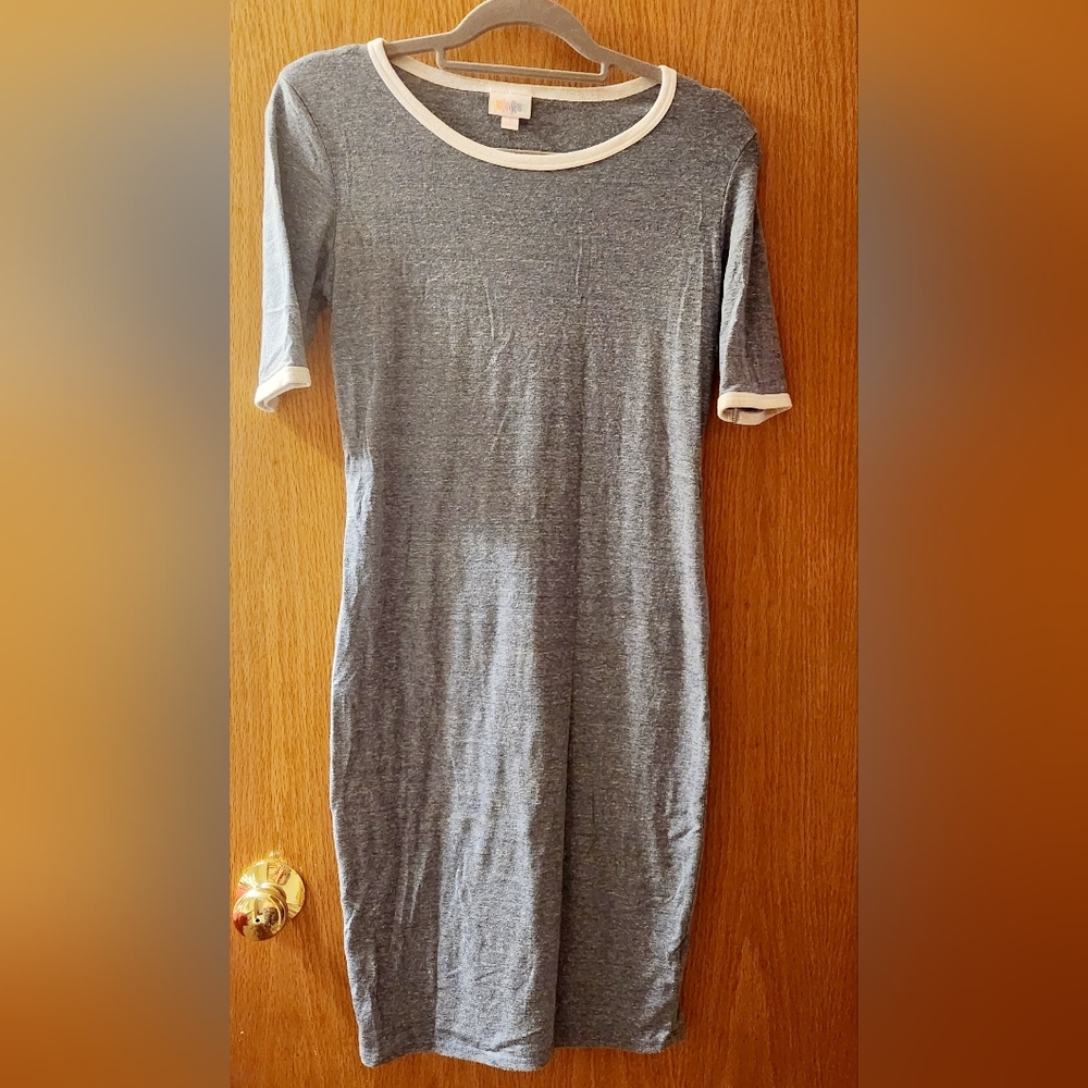 LuLaRoe Julia Dress • sz Small
